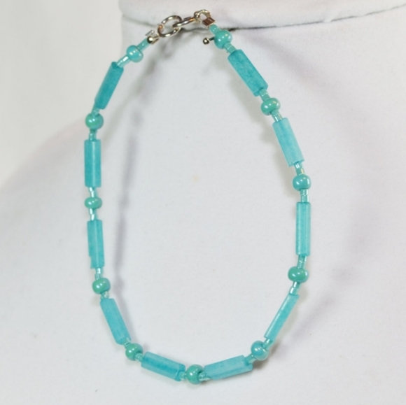 Beautiful Handmade Sea Blue Beaded Bracelet - Picture 2 of 5